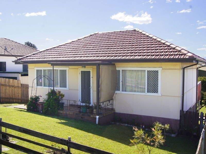 10 Holman Street, Port Kembla NSW 2505
