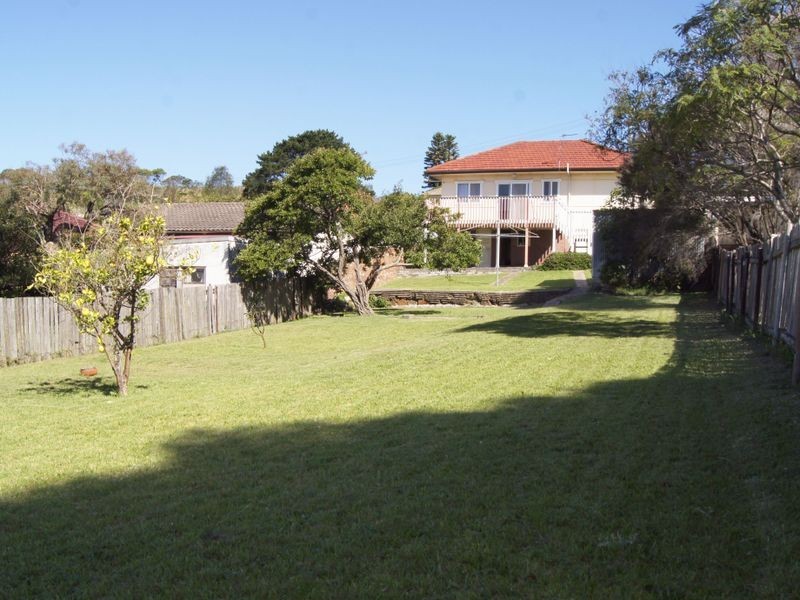 10 Holman Street, Port Kembla NSW 2505