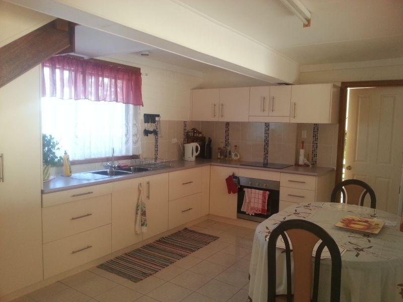 2/45 Grandview Parade, Lake Heights NSW 2502