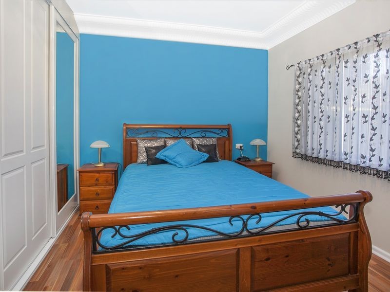 35 Steel Street, Cringila NSW 2502