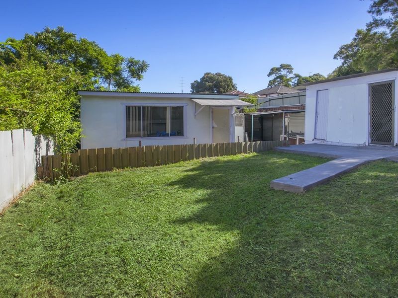 35 Steel Street, Cringila NSW 2502