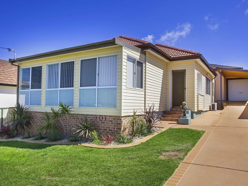 81 Third Avenue, Port Kembla NSW 2505