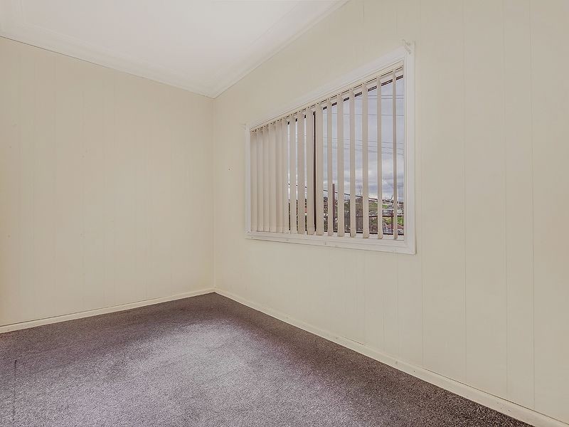 57 Lake Avenue, Cringila NSW 2502