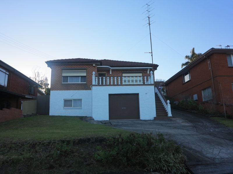 32 Lee Street, Warrawong NSW 2502