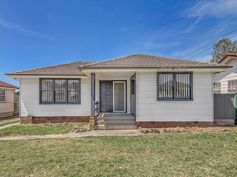 67 Hertford Street, Berkeley NSW 2506