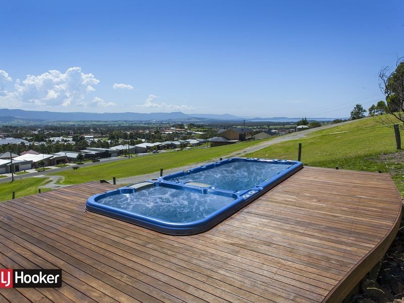 2 Chaplin Place, Albion Park NSW 2527