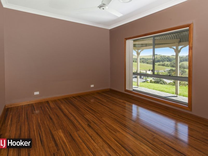2 Chaplin Place, Albion Park NSW 2527