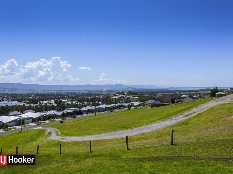 2 Chaplin Place, Albion Park NSW 2527