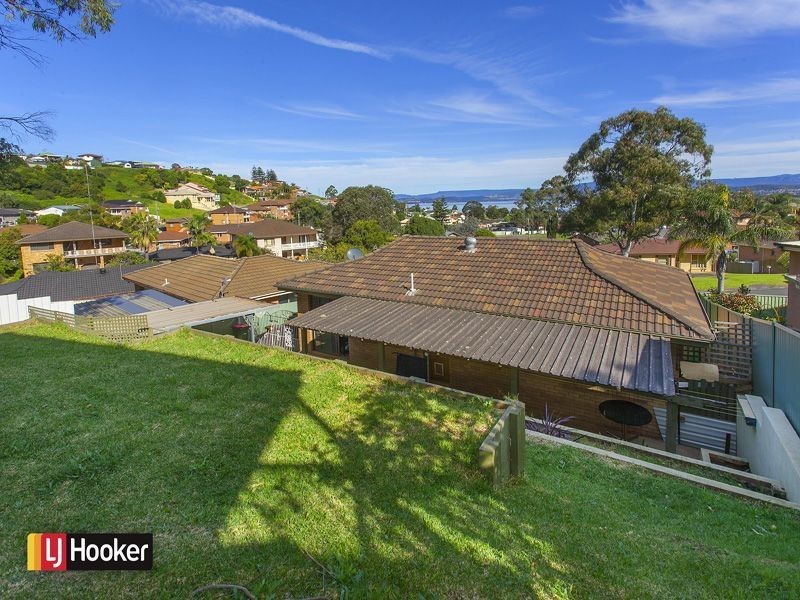 5 Shearwater Drive, Berkeley NSW 2506
