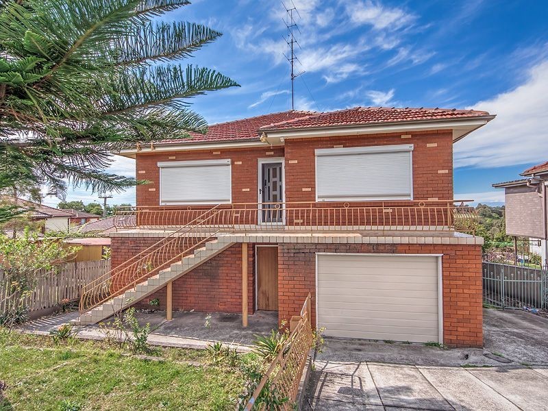1A Weringa Avenue, Lake Heights NSW 2502