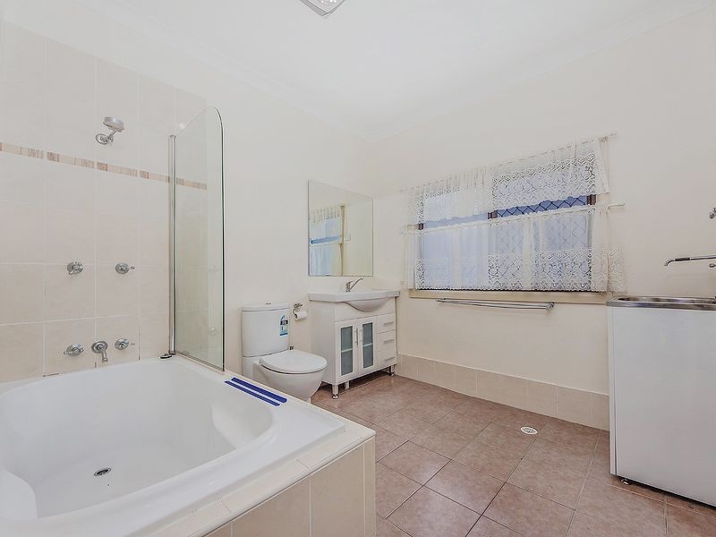 7 Fitzgerald Street, Cringila NSW 2502