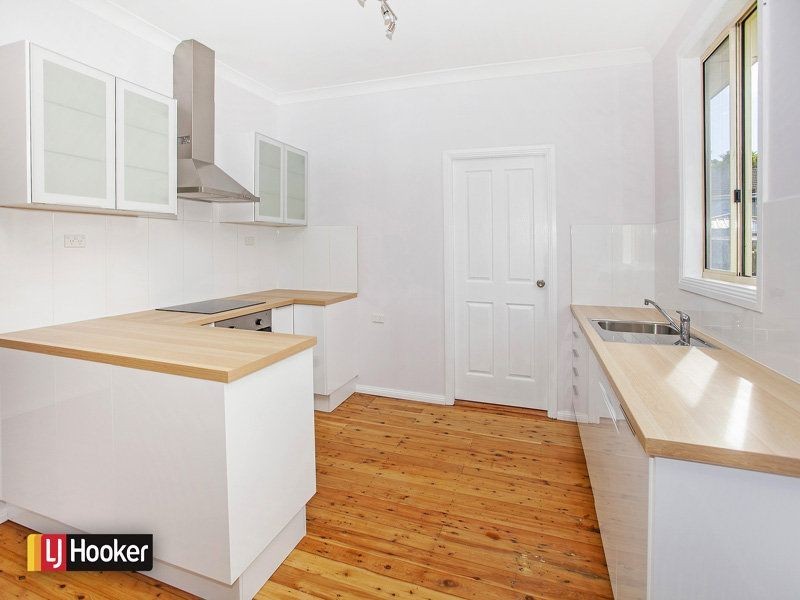 48 Massey Street, Berkeley NSW 2506