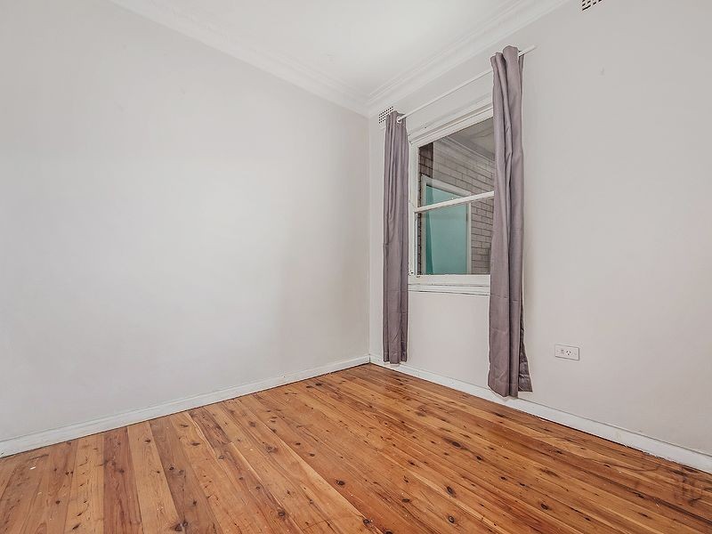 2/5 King Street, Warrawong NSW 2502
