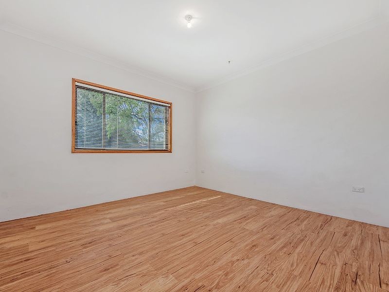 2/145 Lake Entrance Road, Barrack Heights NSW 2528