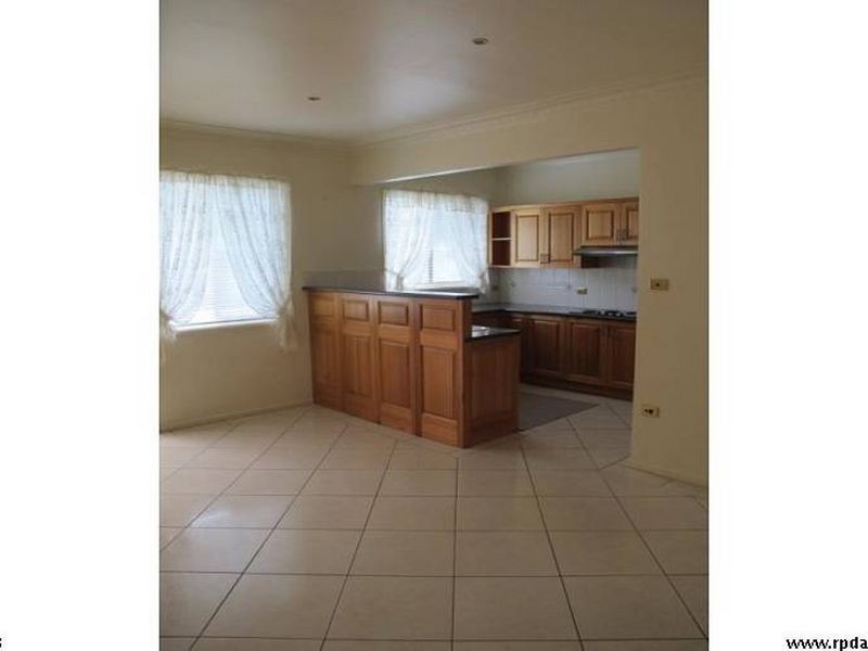 346a Princes Highway, Corrimal NSW 2518