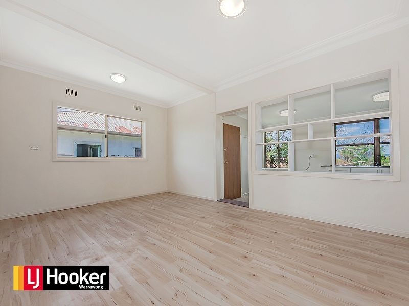 12 Blaxland Avenue, Warrawong NSW 2502