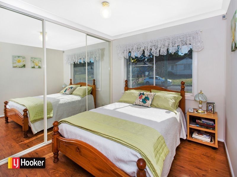 9 Carringle Street, Berkeley NSW 2506