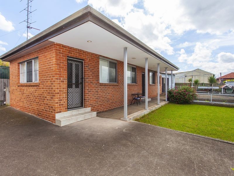 4/20 Newcastle Street, Cringila NSW 2502