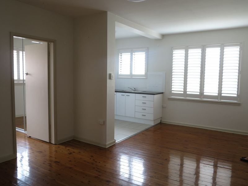2/1 Olympic Boulevard, Port Kembla NSW 2505