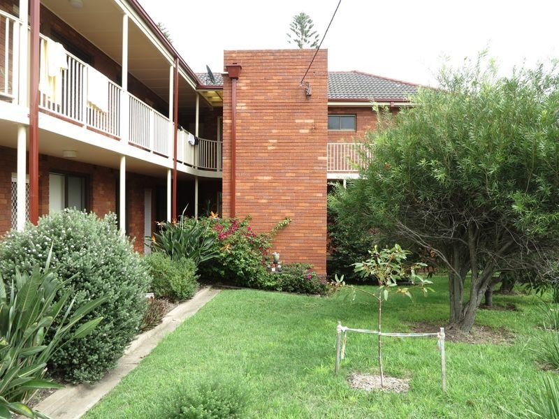 2/1 Olympic Boulevard, Port Kembla NSW 2505