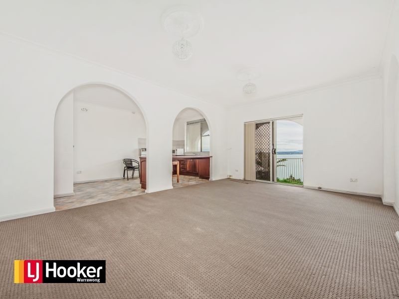 40 Hassan Street, Lake Heights NSW 2502