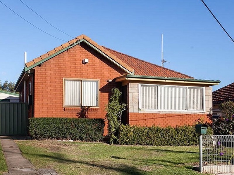 142 Illawarra Road, Port Kembla NSW 2505