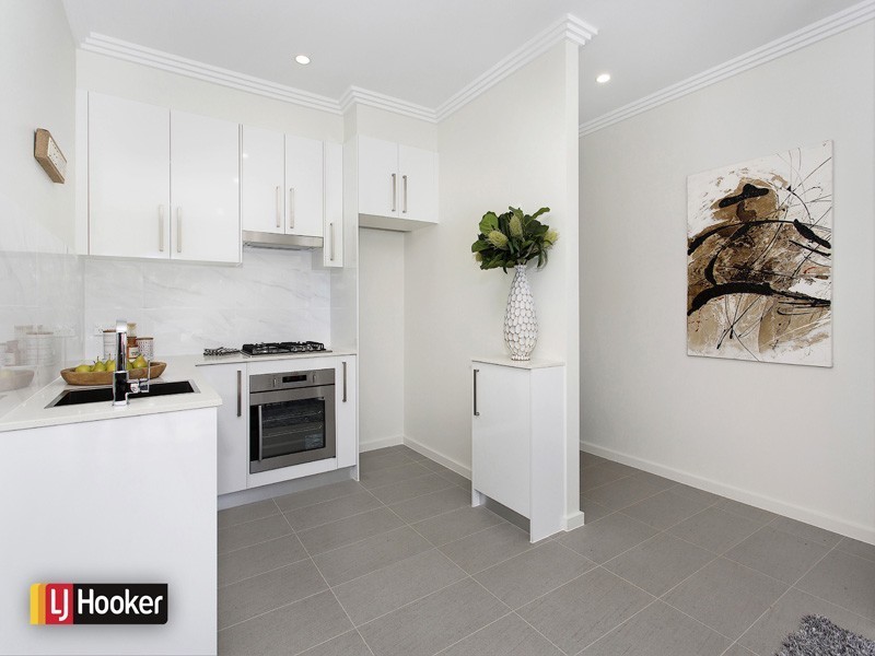 Villa 1/44 Cummins Street, Unanderra NSW 2526