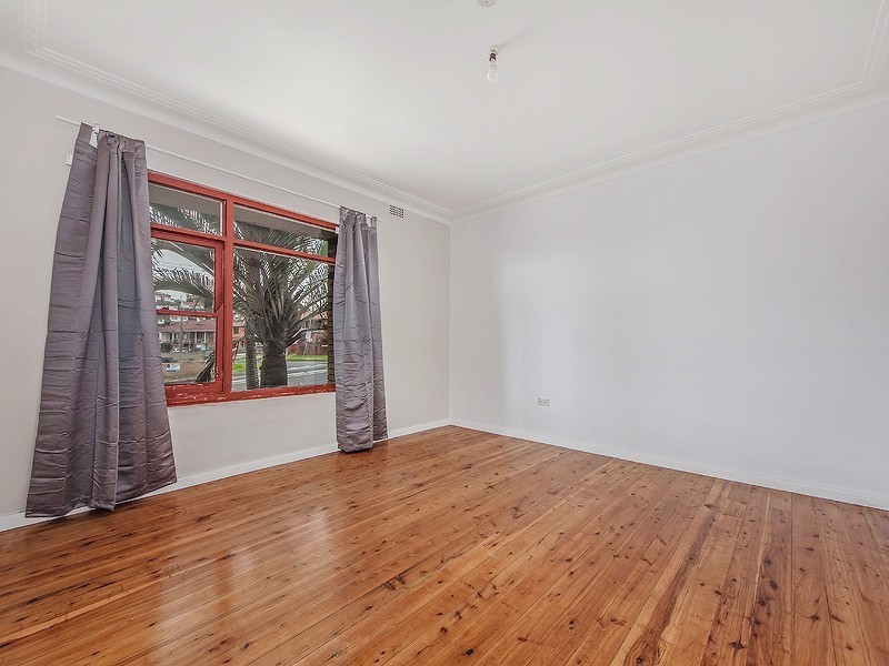 2/5 King Street, Warrawong NSW 2502
