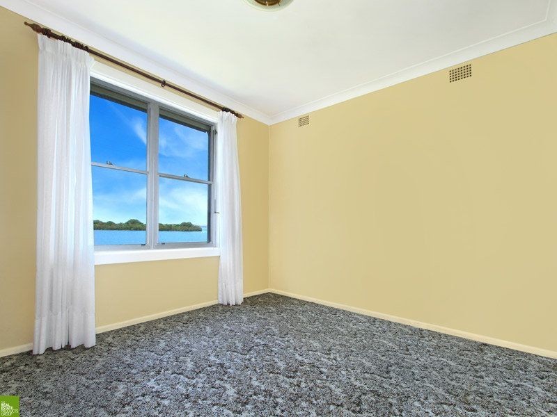 26 Holborn Street, Berkeley NSW 2506