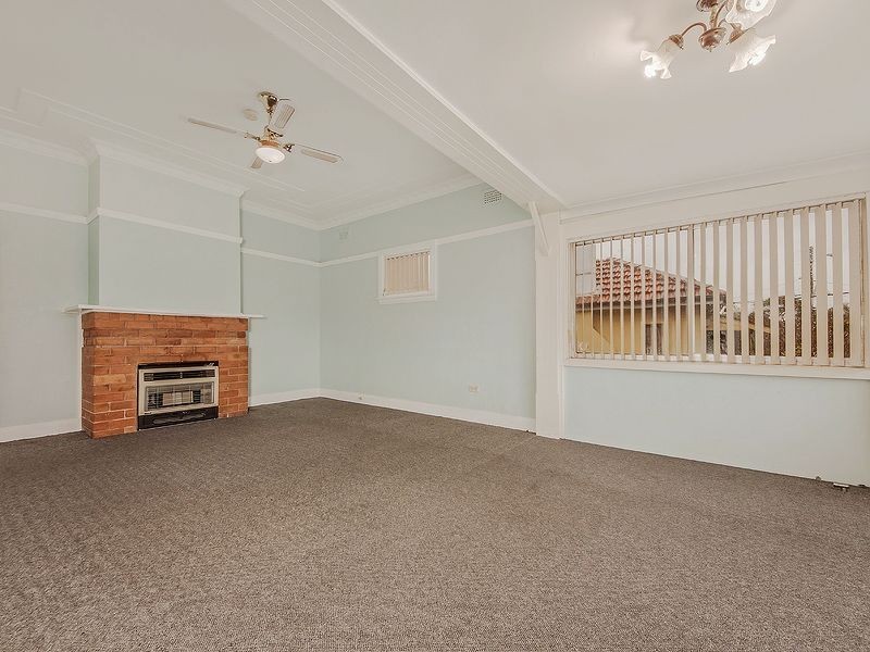 142 Illawarra Road, Port Kembla NSW 2505