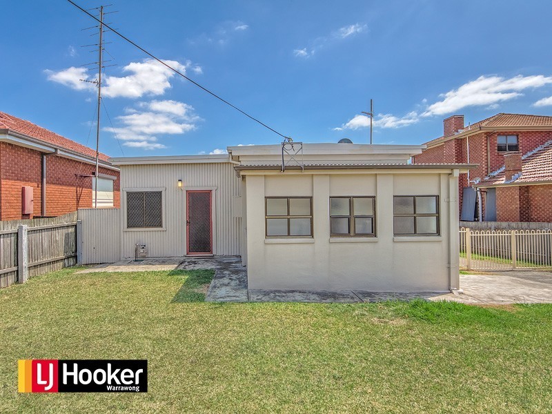 30 Korrongulla Cres, Primbee NSW 2502