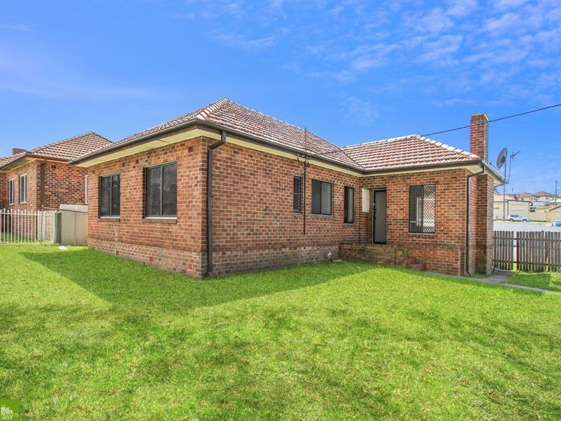25 King Street, Warrawong NSW 2502