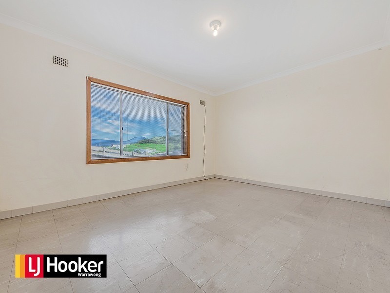 3/256 Flagstaff Road, Lake Heights NSW 2502