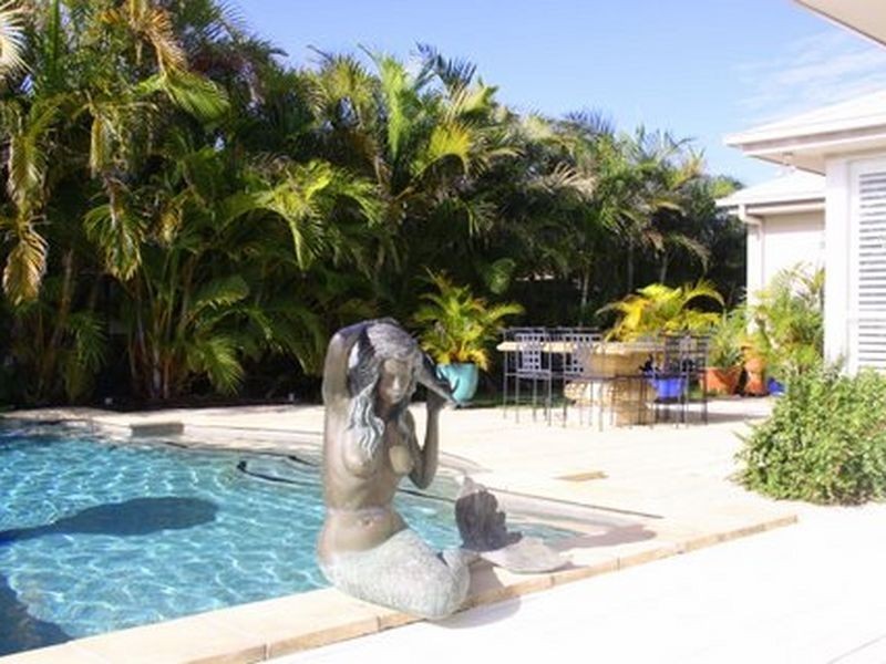 31 Salvado Drive, Pacific Pines QLD 4211