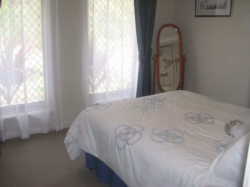 64 Aldgate Crescent, Pacific Pines QLD 4211