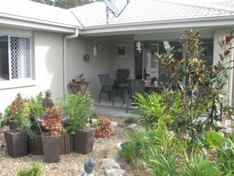 64 Aldgate Crescent, Pacific Pines QLD 4211