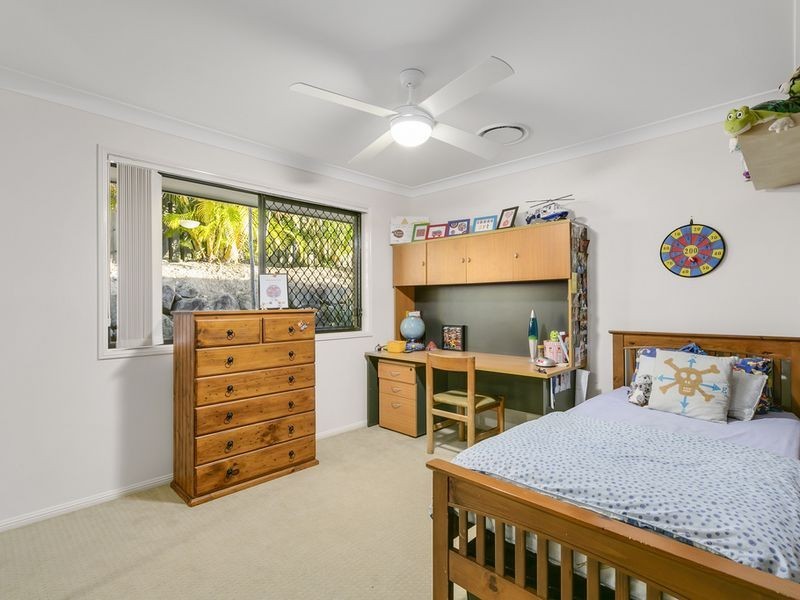 3 Bimberi Row, Pacific Pines QLD 4211