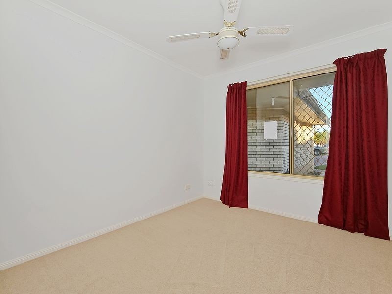 11 Strathalbyn Court, Parkwood QLD 4214