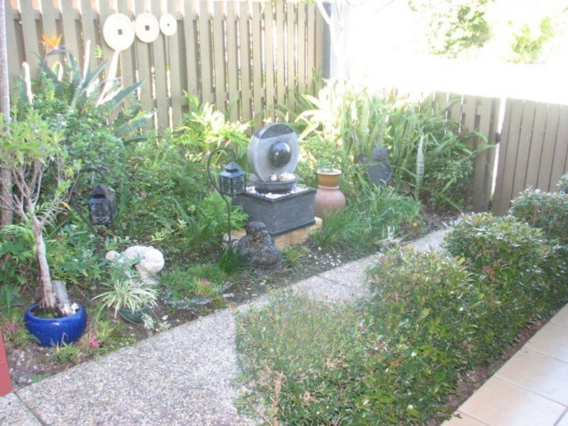 Unit 8/205 Universal Street, Oxenford QLD 4210