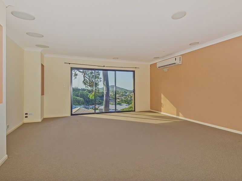 22 Maloney Crescent, Maudsland QLD 4210