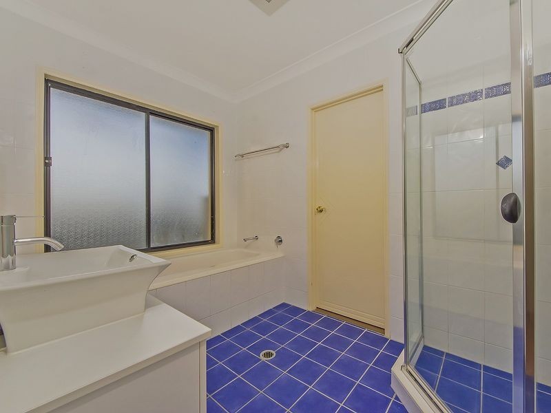 22 Maloney Crescent, Maudsland QLD 4210