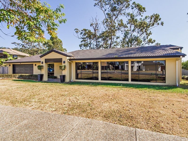 22 Maloney Crescent, Maudsland QLD 4210