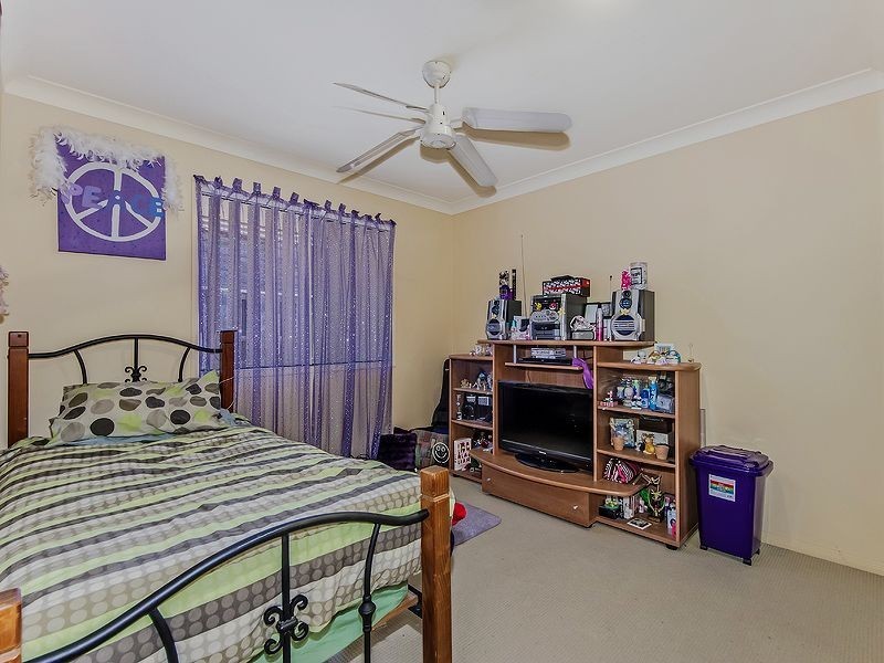 14 Arragan Court, Pacific Pines QLD 4211