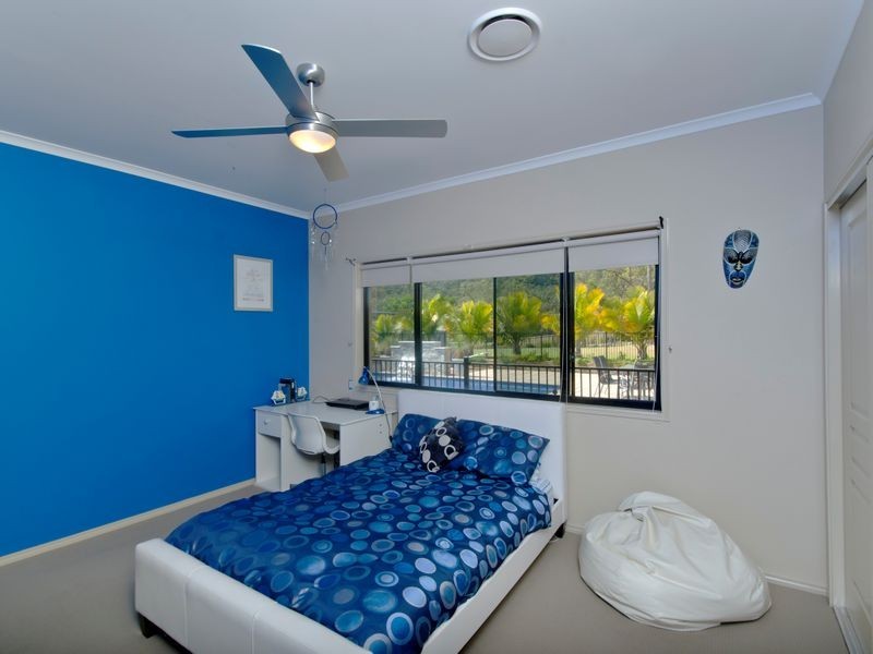 15 Ginger Rogers Road, Maudsland QLD 4210