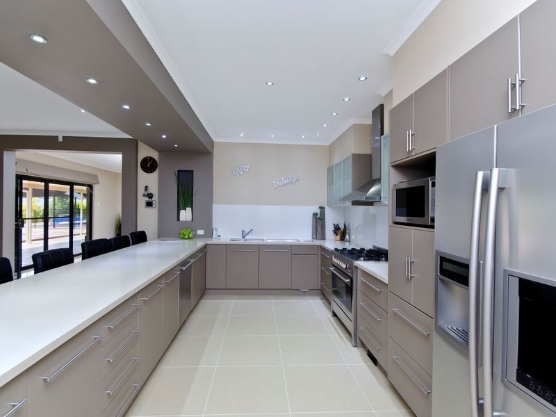 15 Ginger Rogers Road, Maudsland QLD 4210