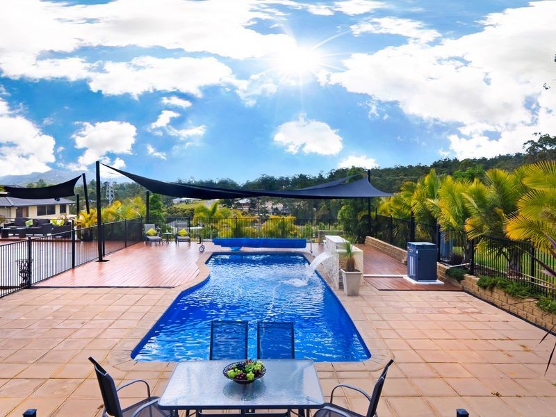 15 Ginger Rogers Road, Maudsland QLD 4210