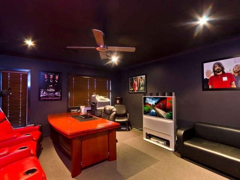 14 Ginger Rogers Road, Maudsland QLD 4210