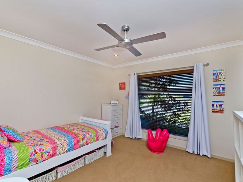 14 Ginger Rogers Road, Maudsland QLD 4210