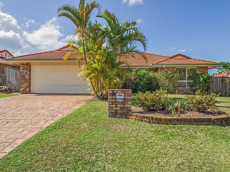 7 Antipodes Close, Pacific Pines QLD 4211