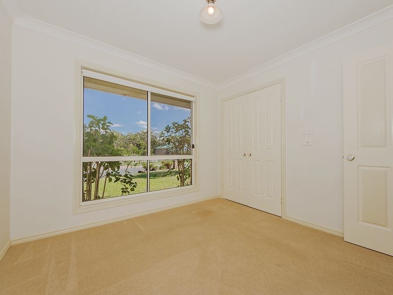 7 Antipodes Close, Pacific Pines QLD 4211
